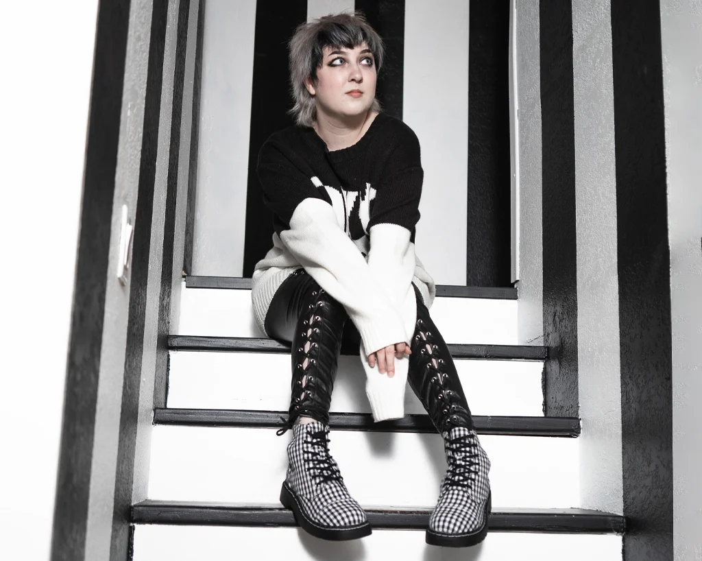 Black & White Gingham 7-Eye Anarchic Boot - Image 6