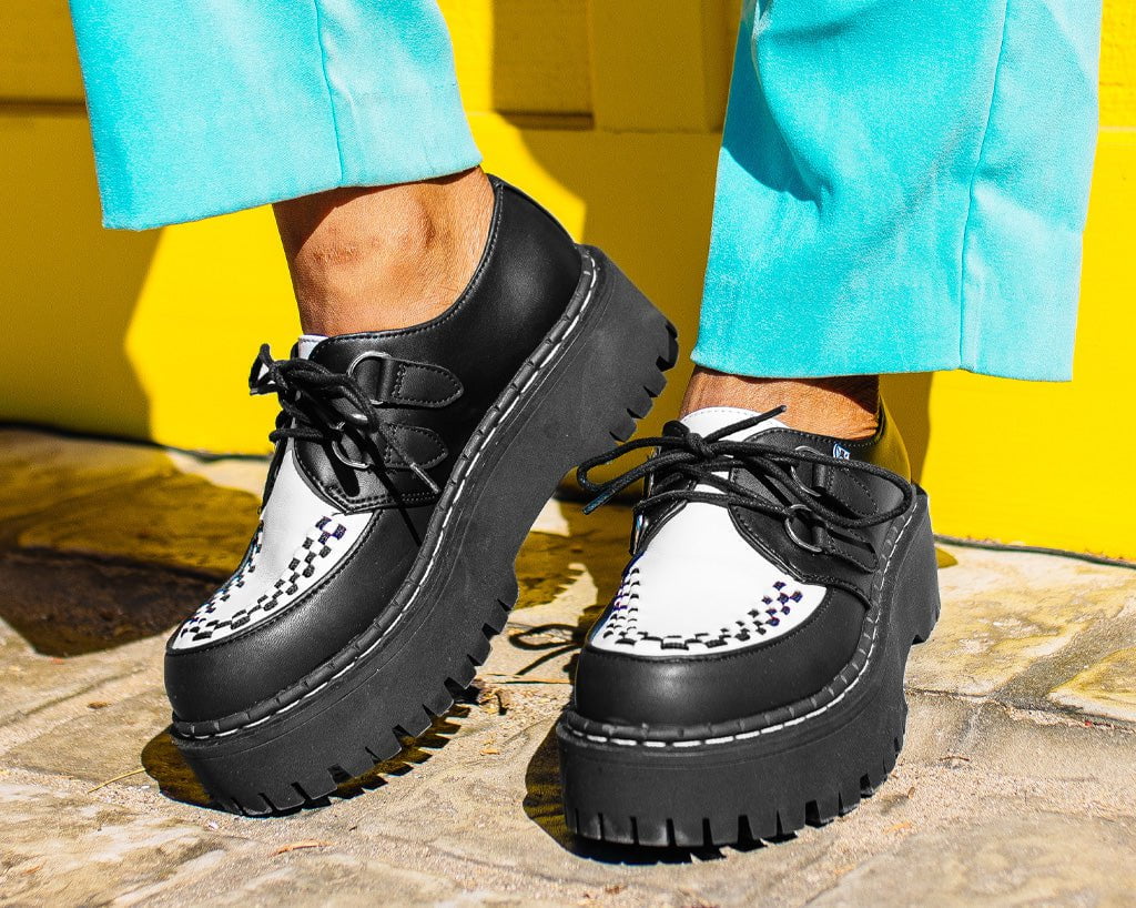 Black & White TUKskin™ Interlace Double Decker Creeper - Image 2